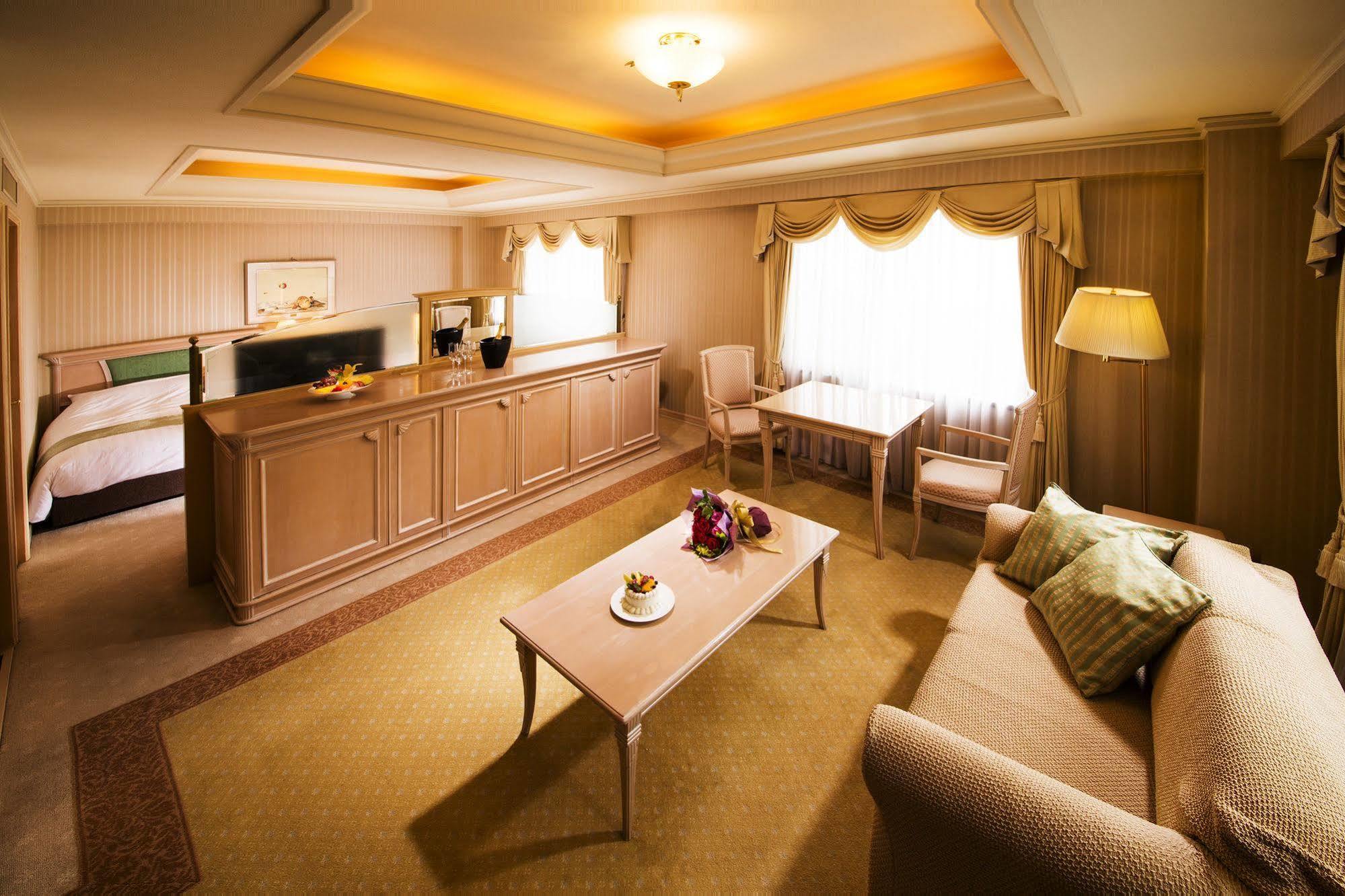 Rokkosan Hotel كوبه المظهر الخارجي الصورة